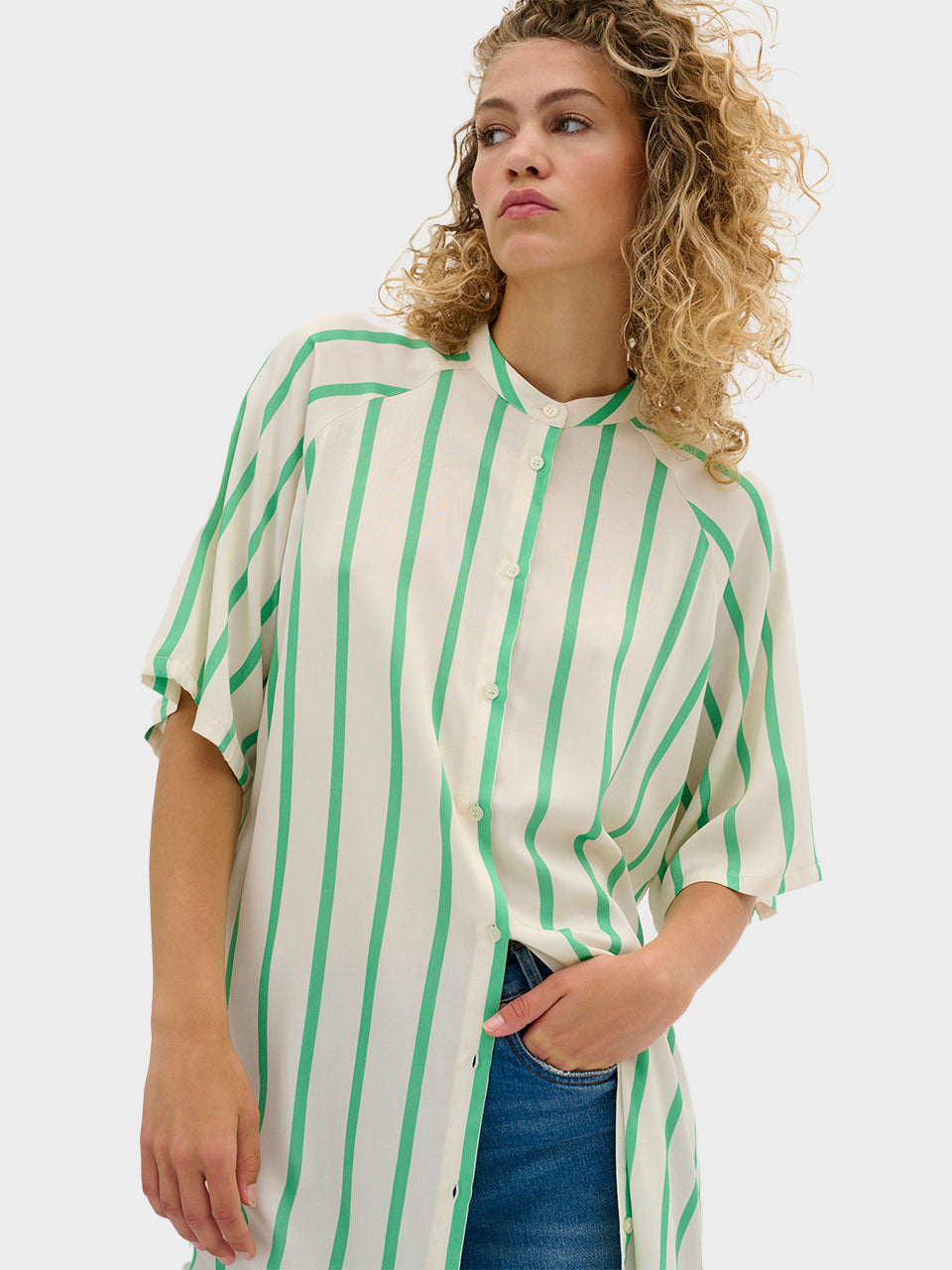 My Essential Wardrobe MiaMW Shirt in Off White W. Green Stripe