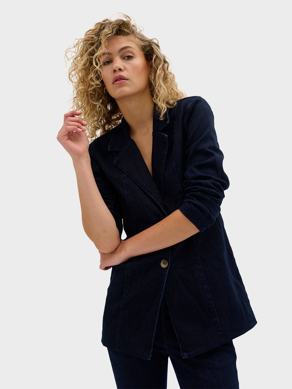 Dark Blue Un-Wash Ayo Shaped Blazer by My Essential Wardrobe