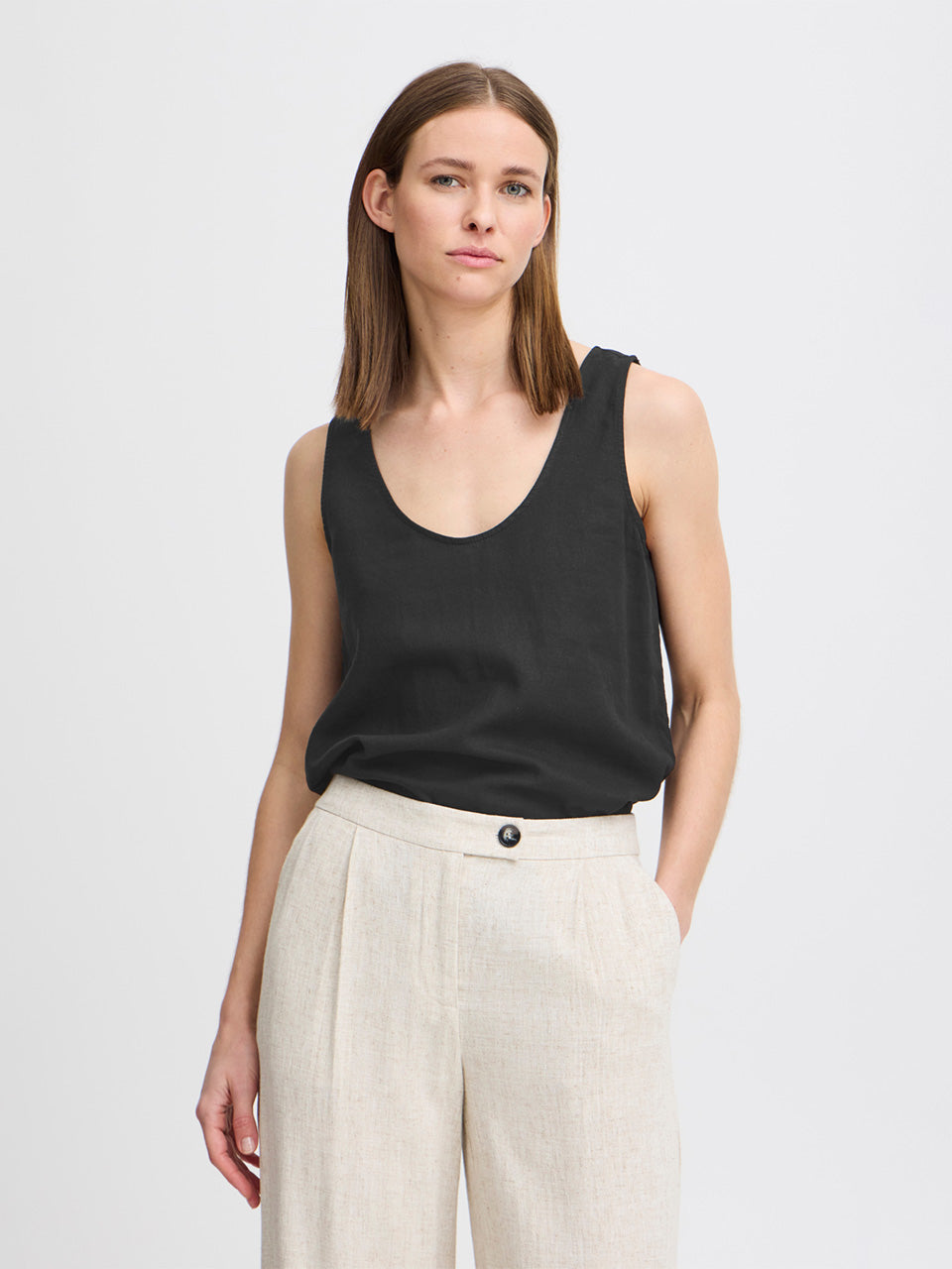 Black Byfalakka Top by b.young